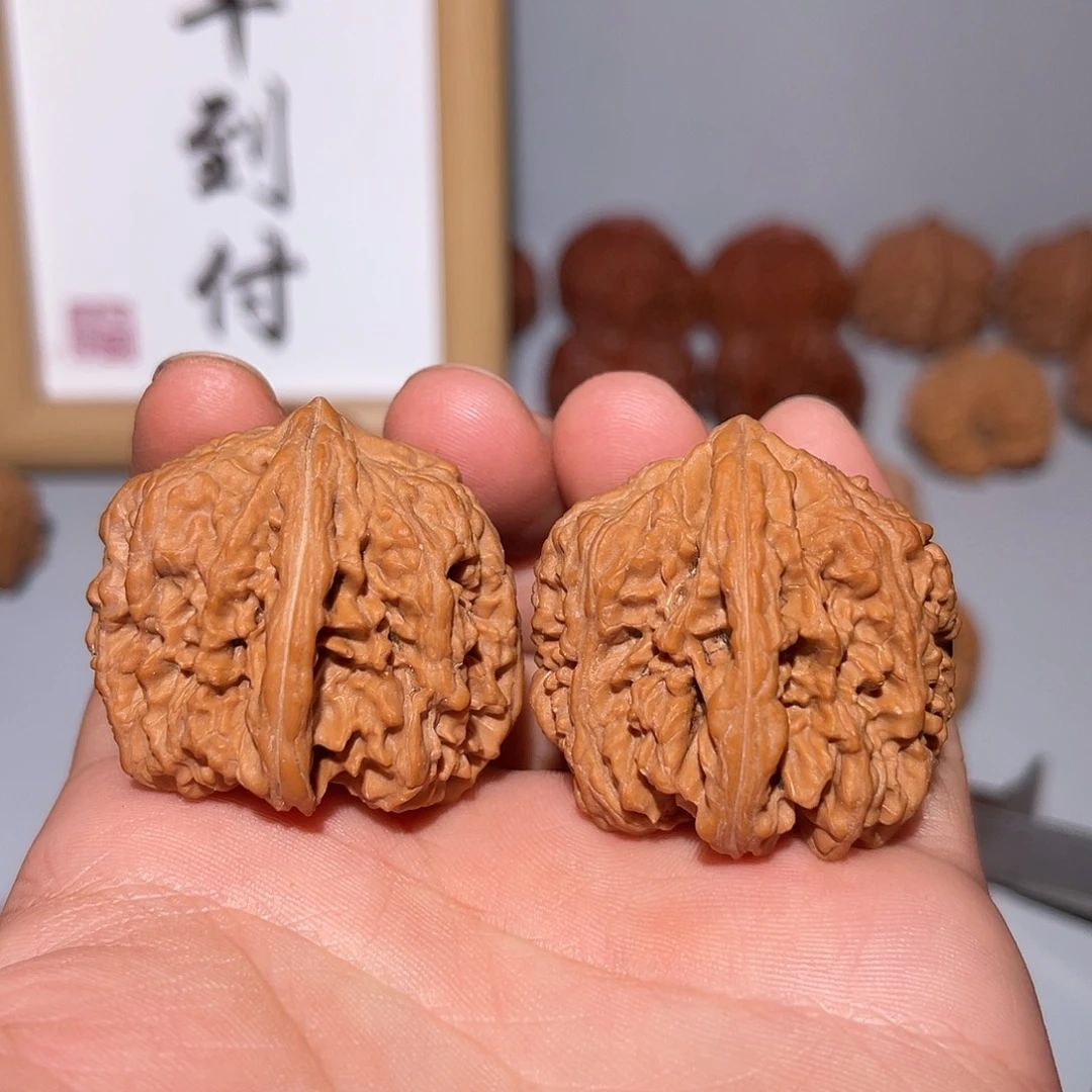 吊坠文玩核桃平谷野生大齿轮