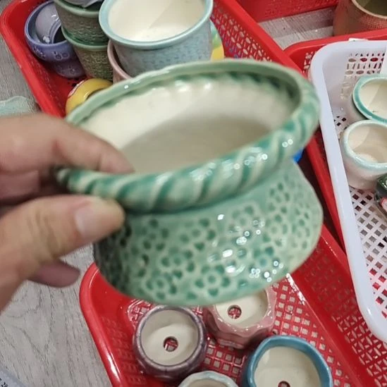 微瑕陶瓷盆12包邮