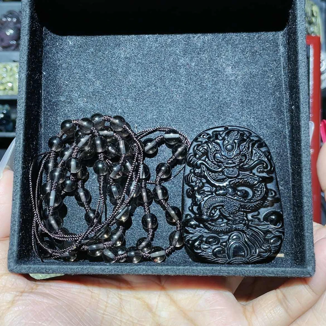 【闪购商品】黑曜岩未镶嵌吊坠(赠链)尚****肉
