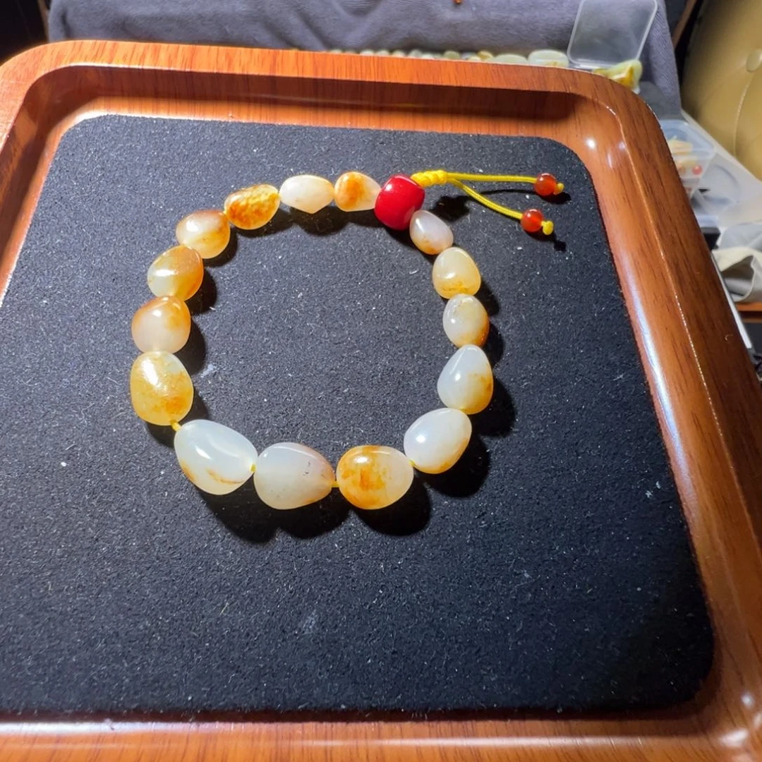 和田玉未镶嵌手串