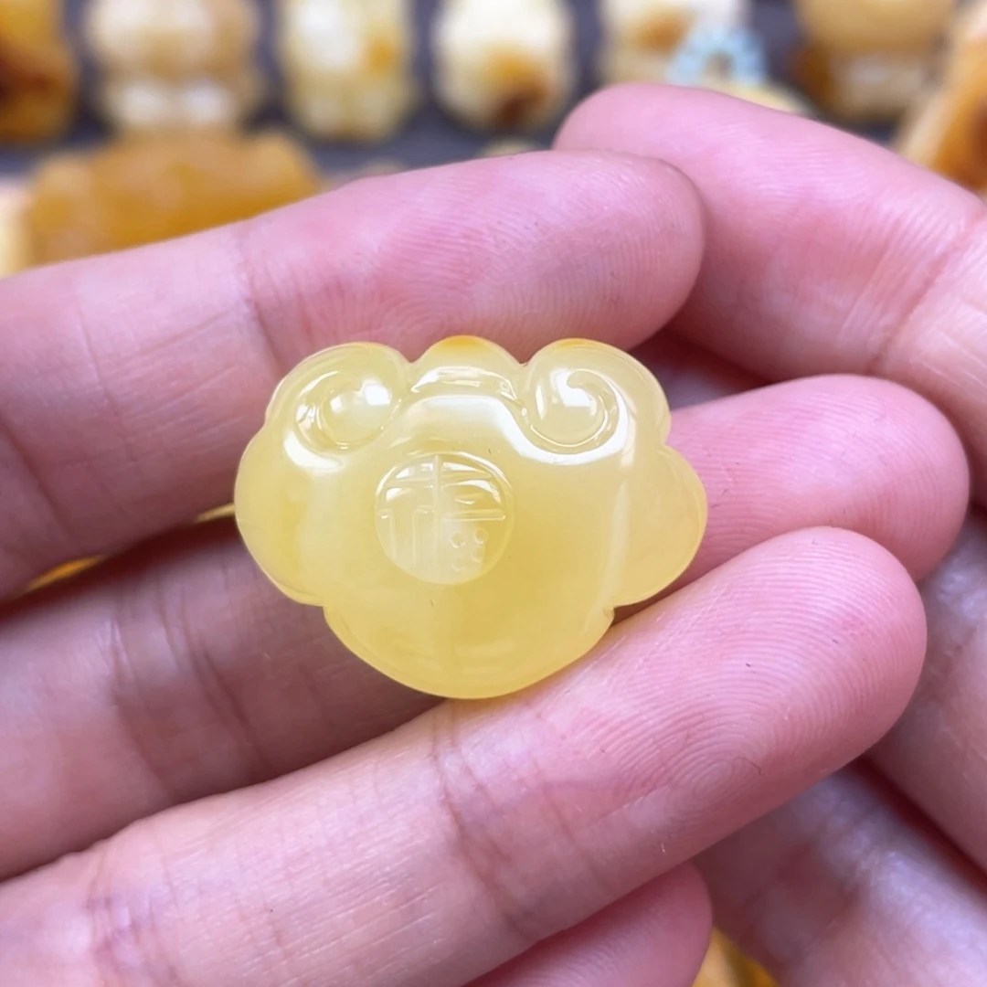 未镶嵌琥珀裸石蜜蜡