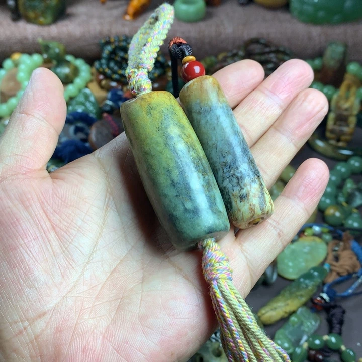 岫岩河磨玉（透闪石质玉）未镶嵌吊坠(赠链)