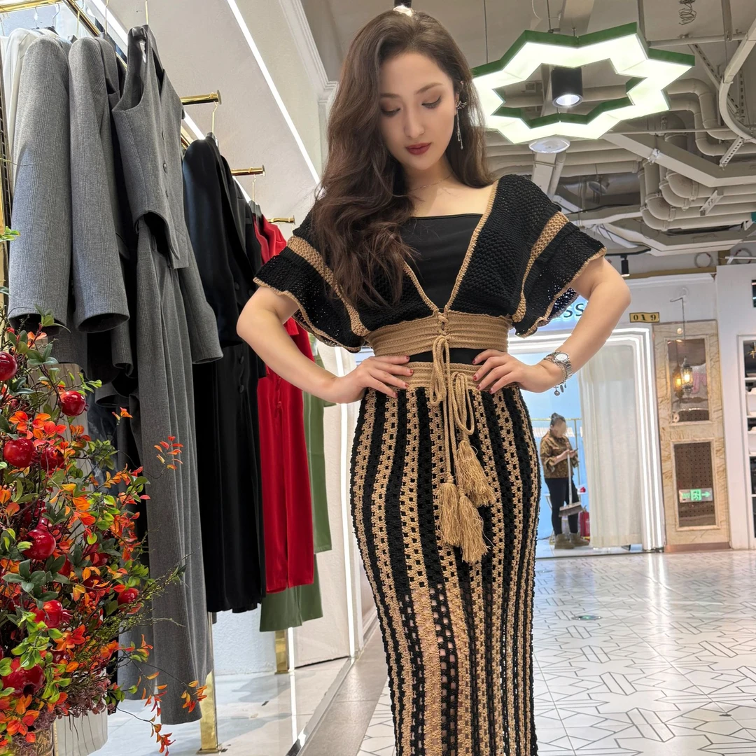 Alizze镂空条纹针织女士两件套蕾丝显瘦气质时尚黑色设计师长款