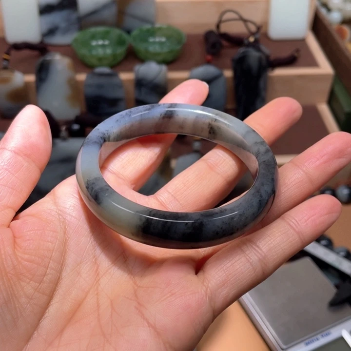 和田玉手镯54.5未镶嵌