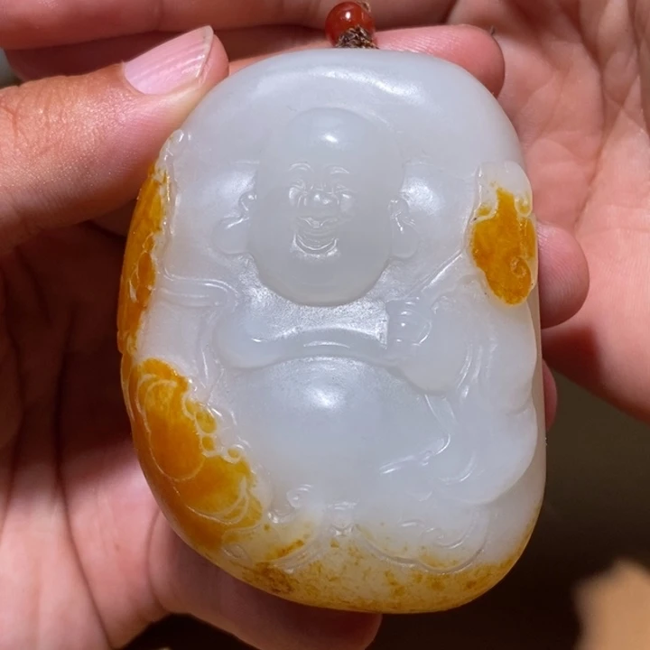 我***界颈饰未镶嵌和田玉