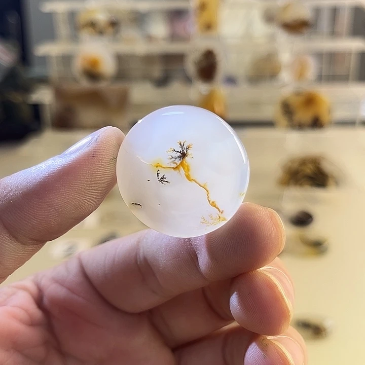 未镶嵌玛瑙/玉髓珠宝奇石