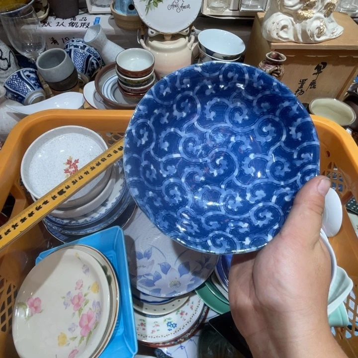 瓷片万**安箱なしでいいので お値下げ可能でしょうか？