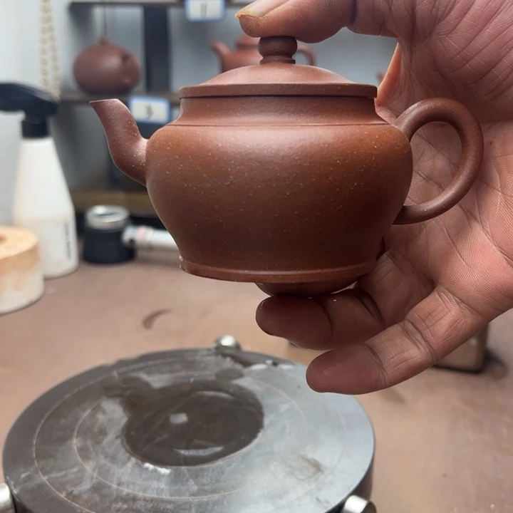 茶壶紫砂宫灯原矿无添加红降坡