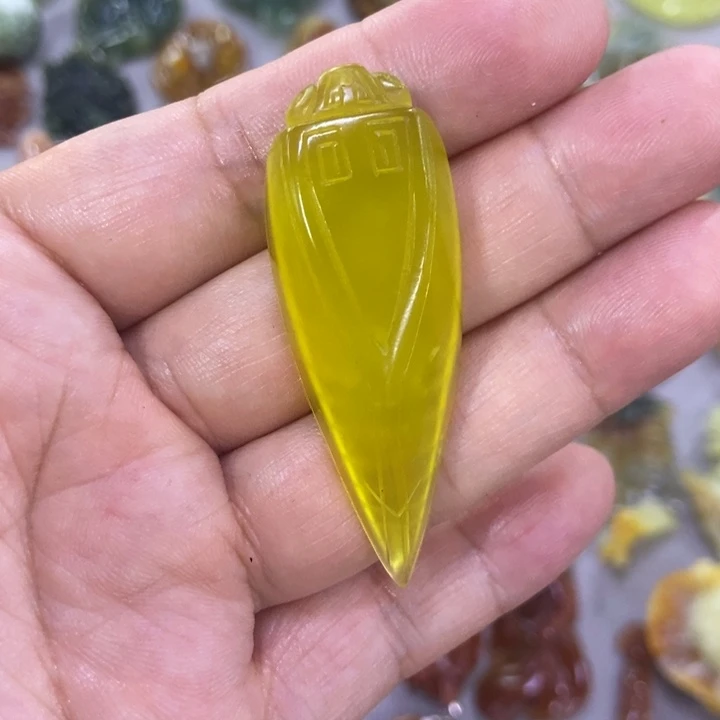蛇纹石玉未镶嵌挂件