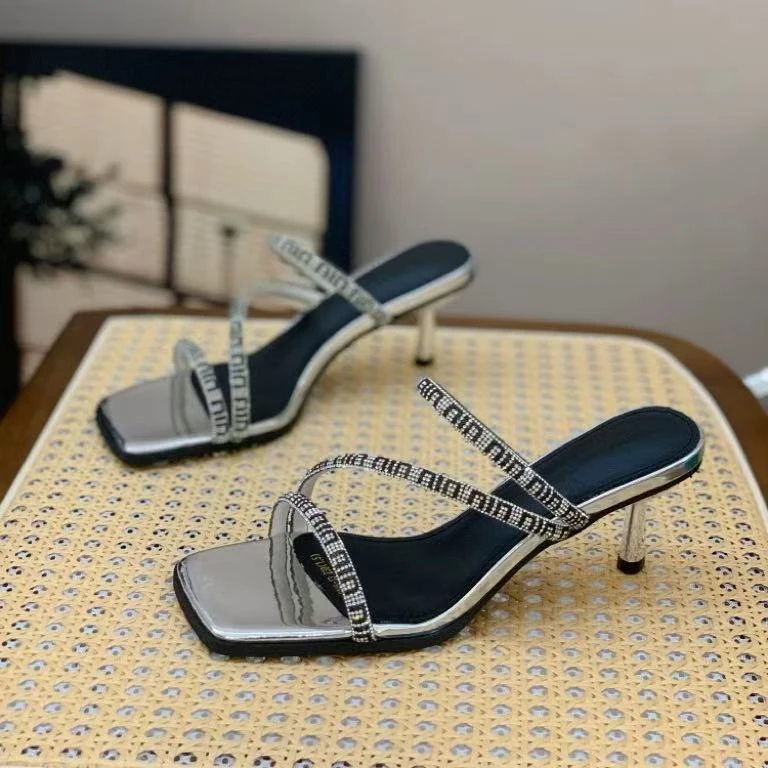 C7028  银色  夏季时尚2025新款气质细跟露趾时装女拖鞋