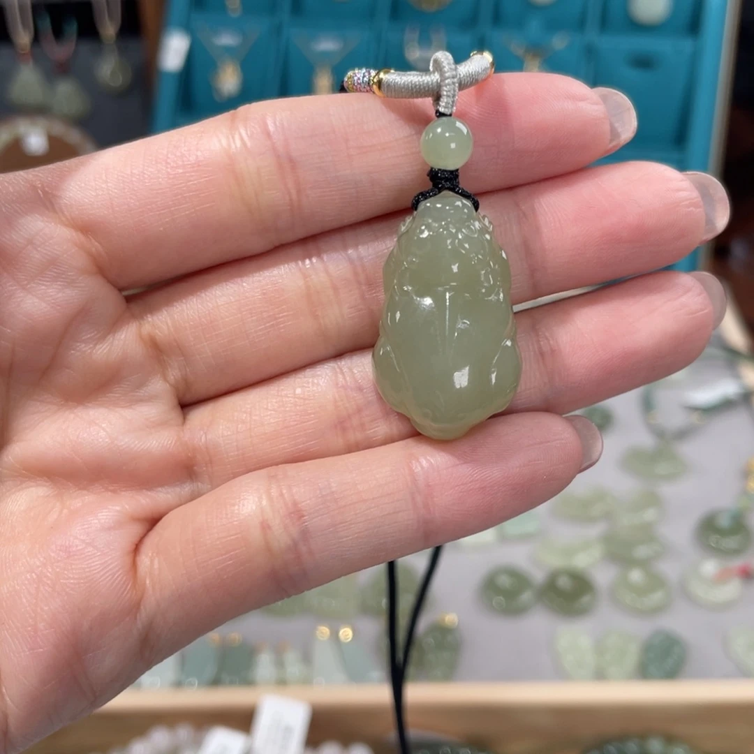 和田玉吊坠(不含链)未镶嵌麦*?