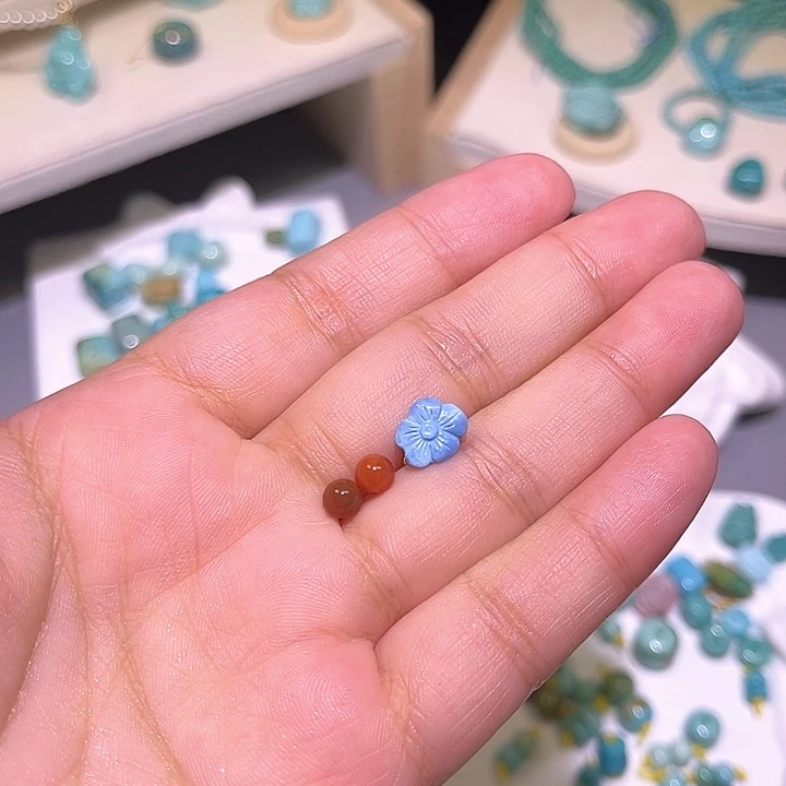 安***。南红玛瑙未镶嵌珠宝半成品