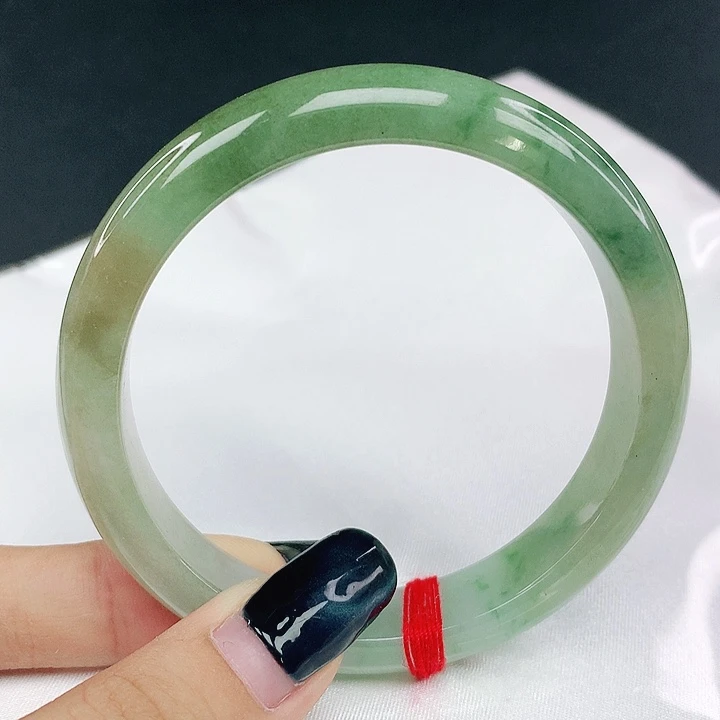 翡翠手镯未镶嵌圈58.2，4016