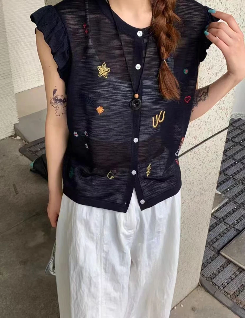 欧洲站乌衣轩夏季新款刺绣无袖开衫女