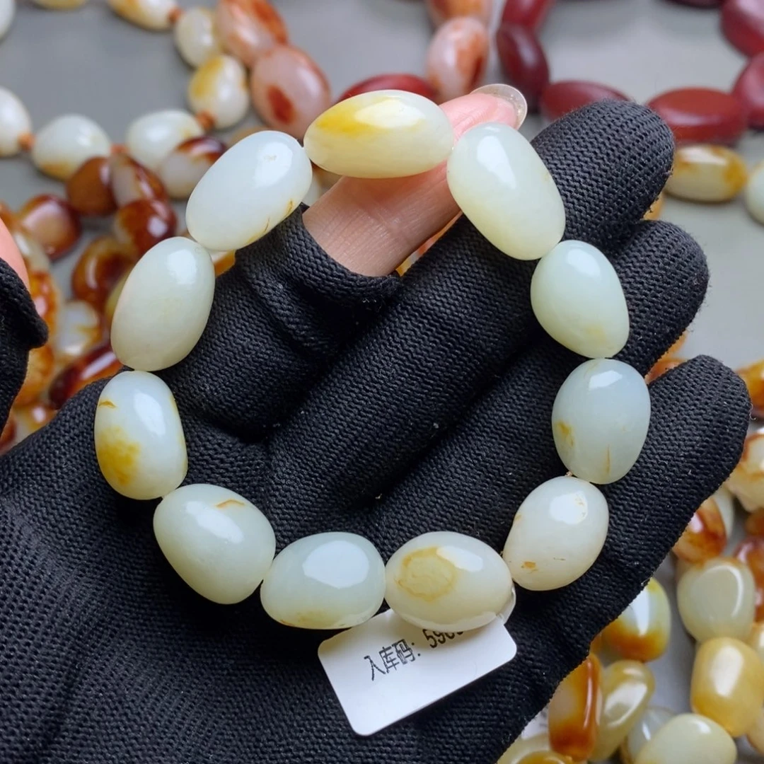 和田玉未镶嵌手链