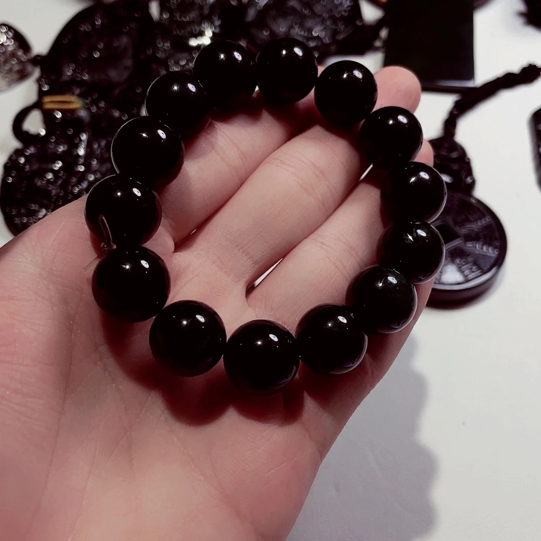 翡翠未镶嵌颈饰翡翠16