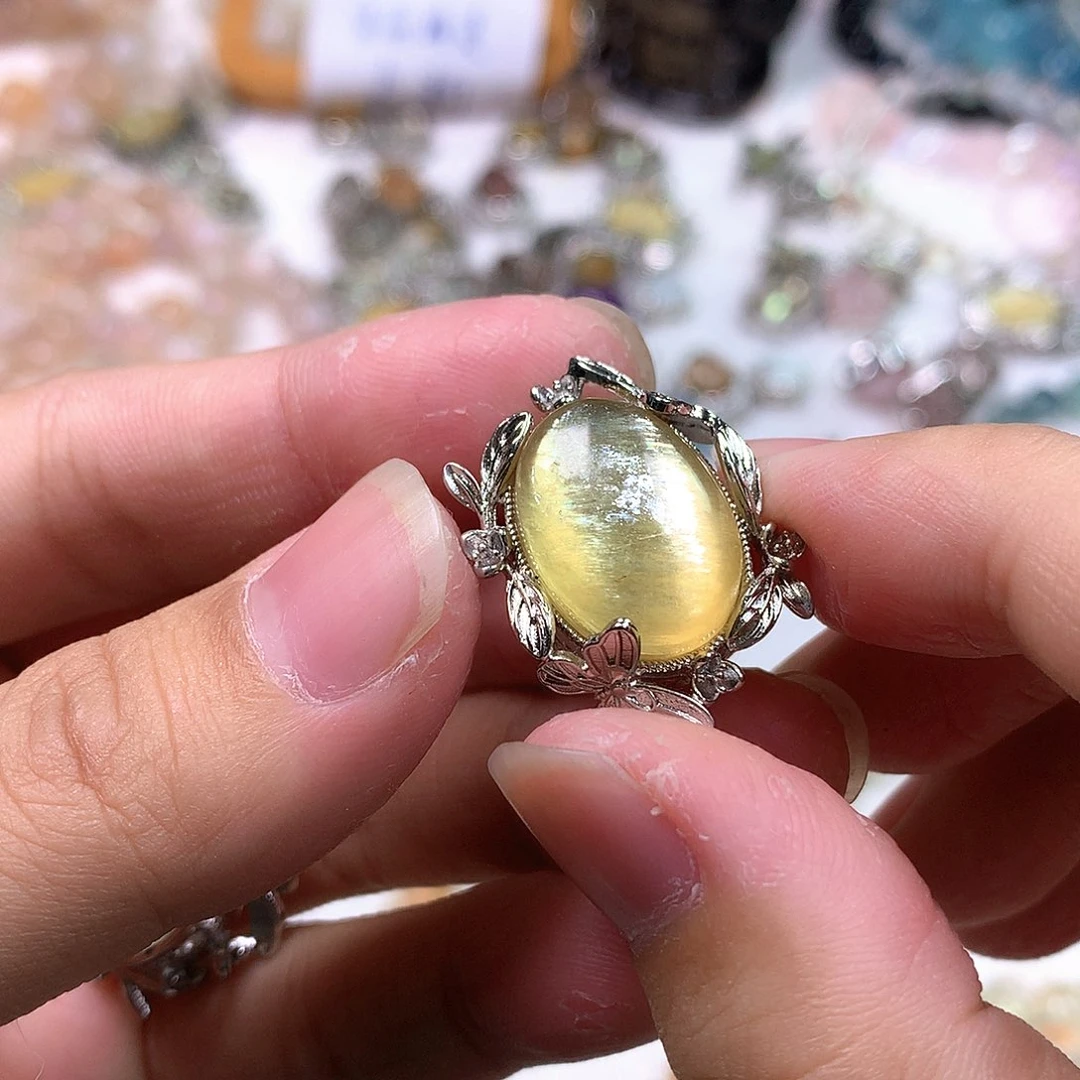 水晶手串未镶嵌天然