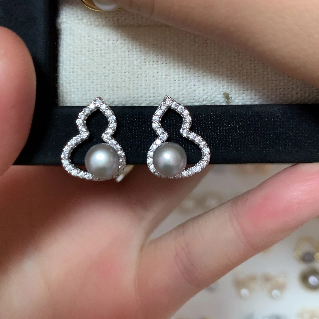 淡水珍珠耳饰合金