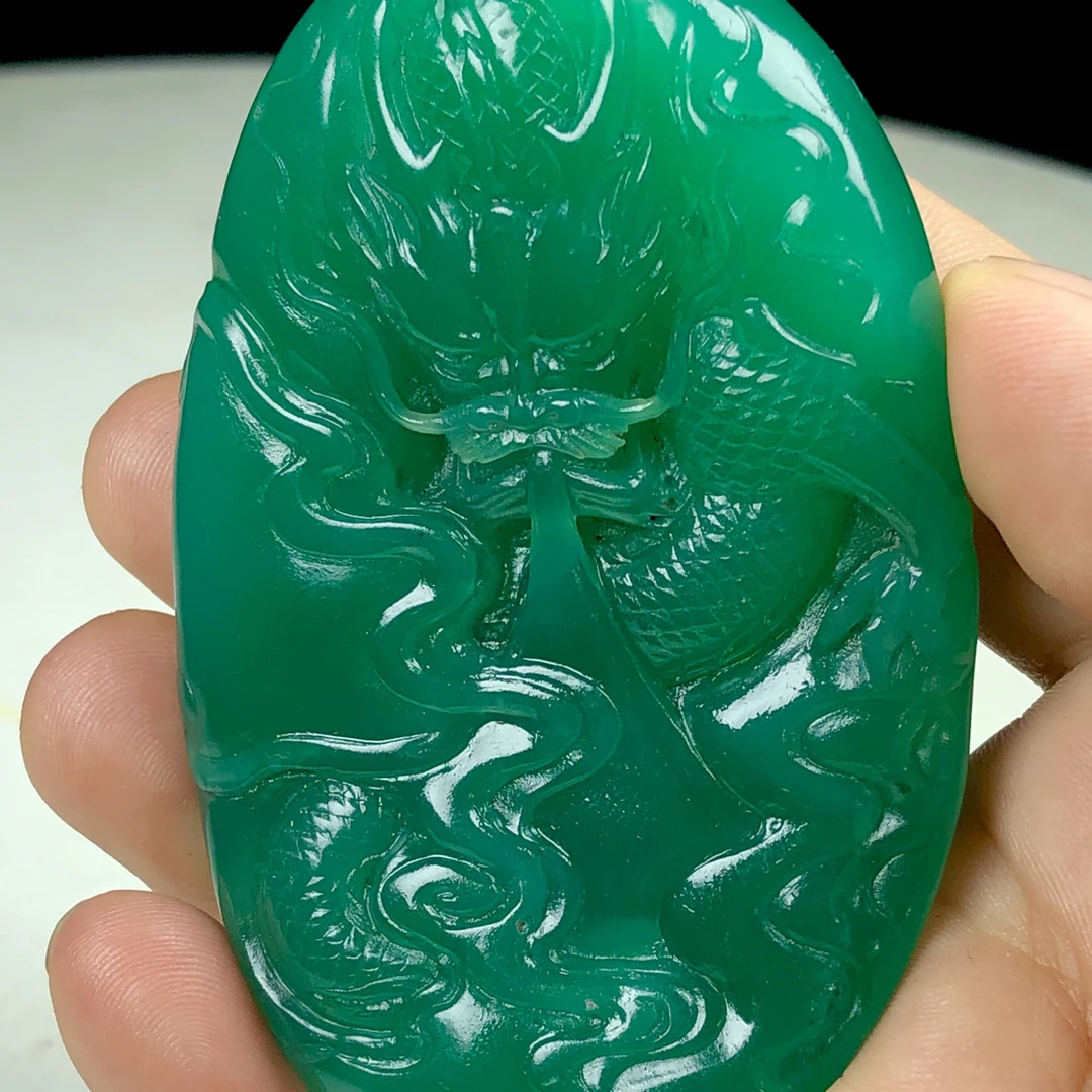 精品雅安绿望子成龙雅玩 重107.6克 尺寸7.7/4.9/2cm