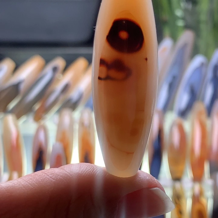 未镶嵌颈饰玛瑙/玉髓38