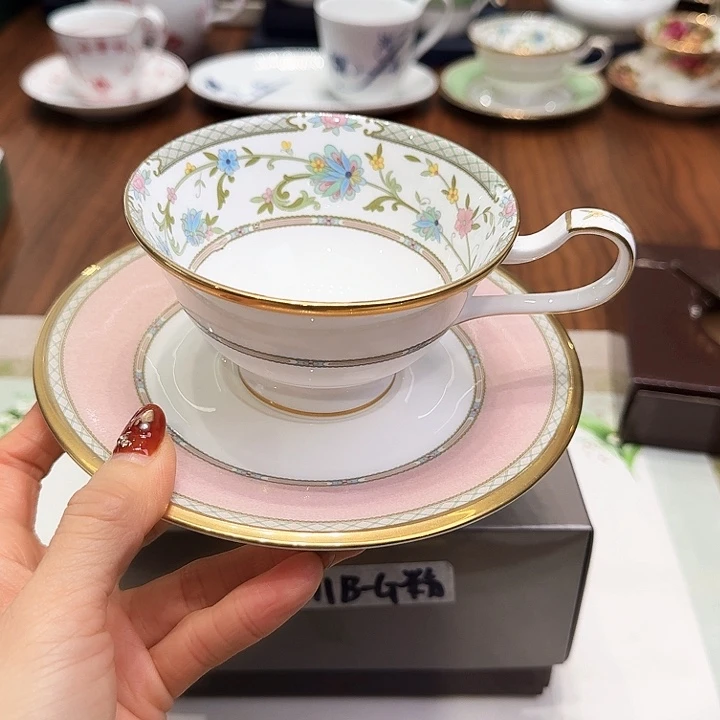 瓷片杯子杯子杯子水杯杯子水杯