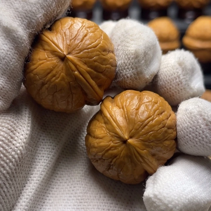 把件文玩核桃小西瓜30尺4Y