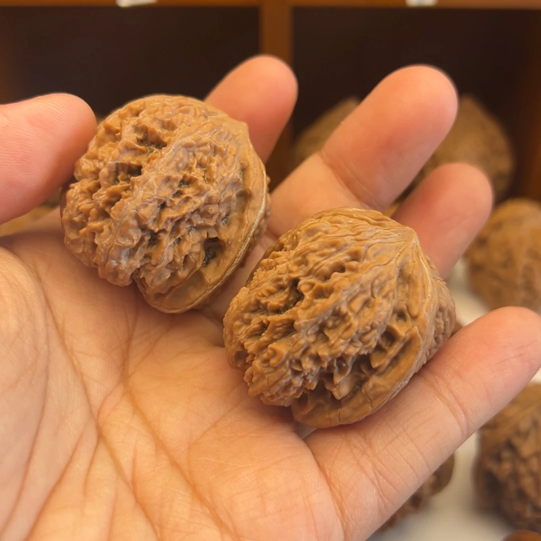 阵***风吊坠文玩核桃137狮子头全品