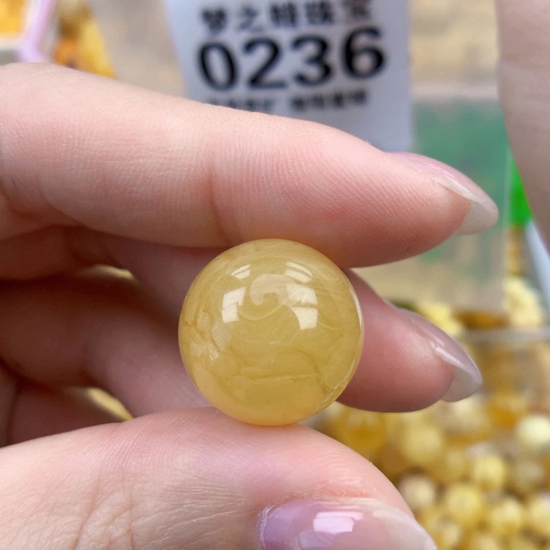 裸石琥珀未镶嵌16.5