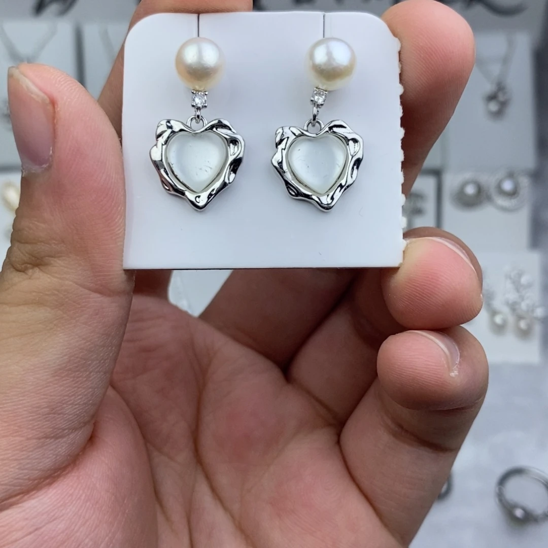 未镶嵌淡水珍珠耳饰