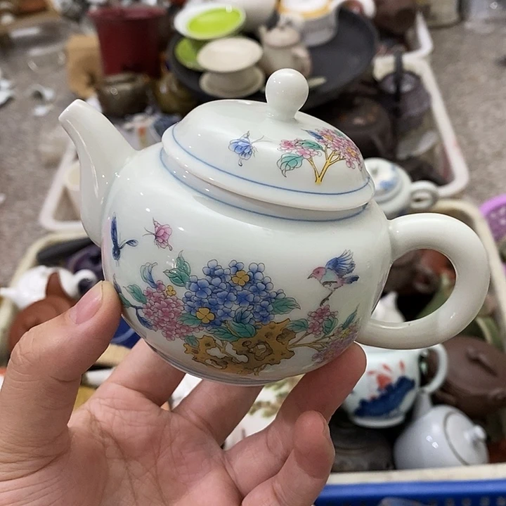 陶瓷艺术品及陶瓷制品