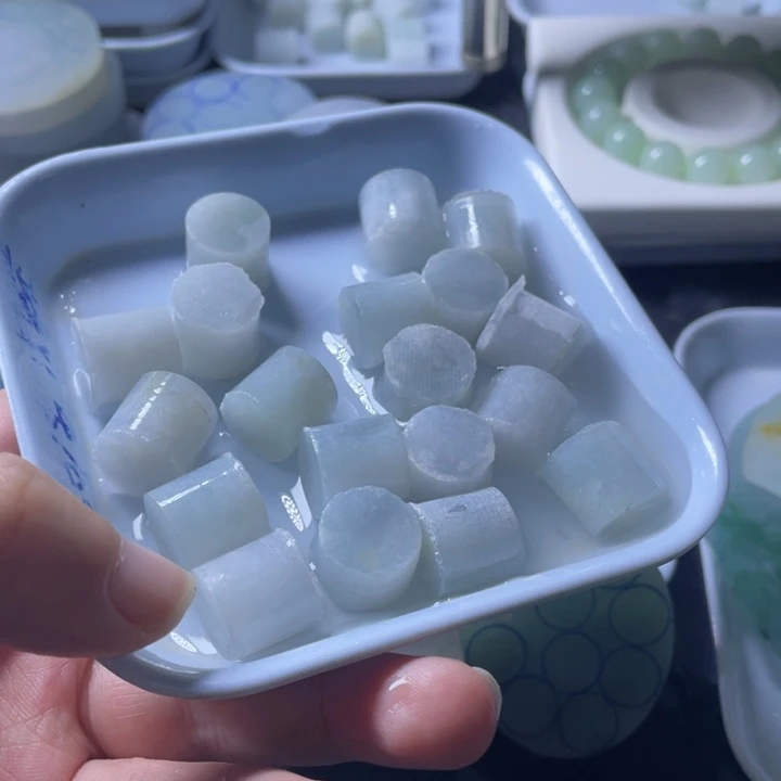 未镶嵌定制翡翠福利珠子包工