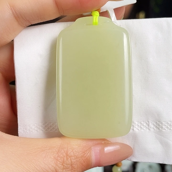 和田玉未镶嵌颈饰定制发货