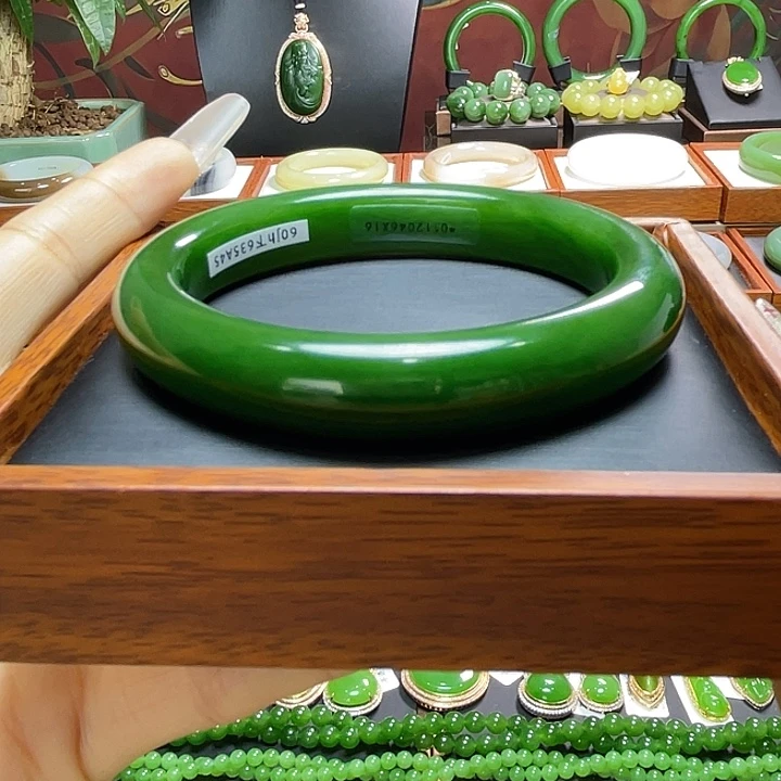 和田玉手镯60.5未镶嵌