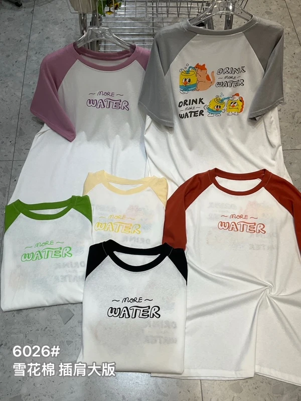 短袖情侣亲子打底大版休闲风吸汗印花通勤韩版T恤