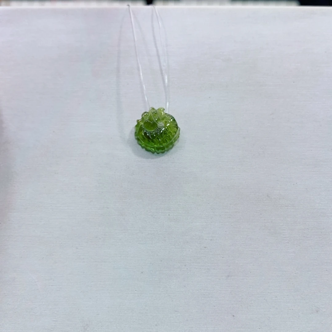 未镶嵌龙扣吊坠m碧玺