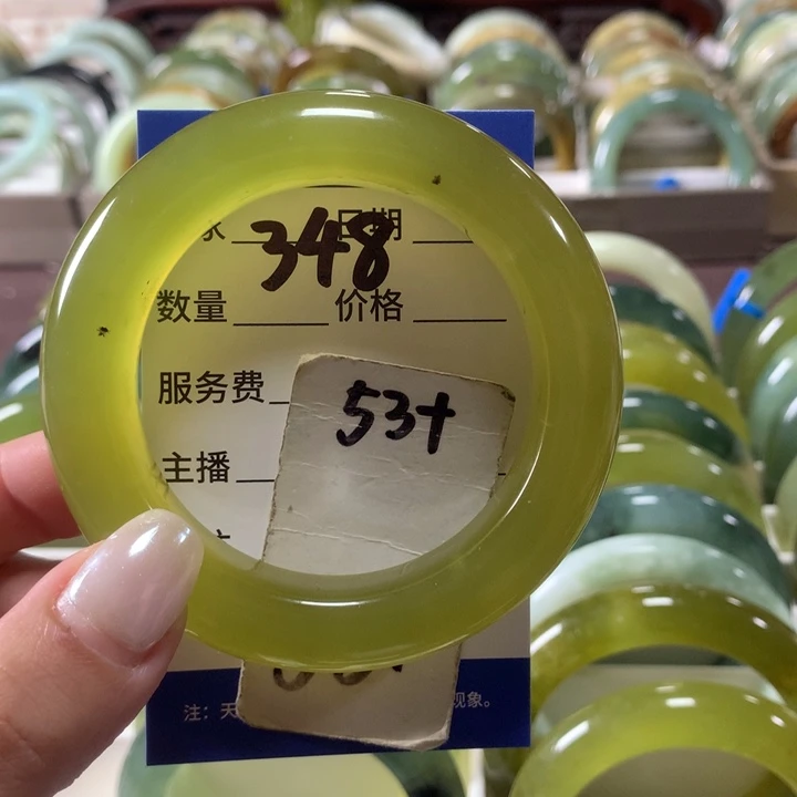 蛇纹石玉未镶嵌手镯348