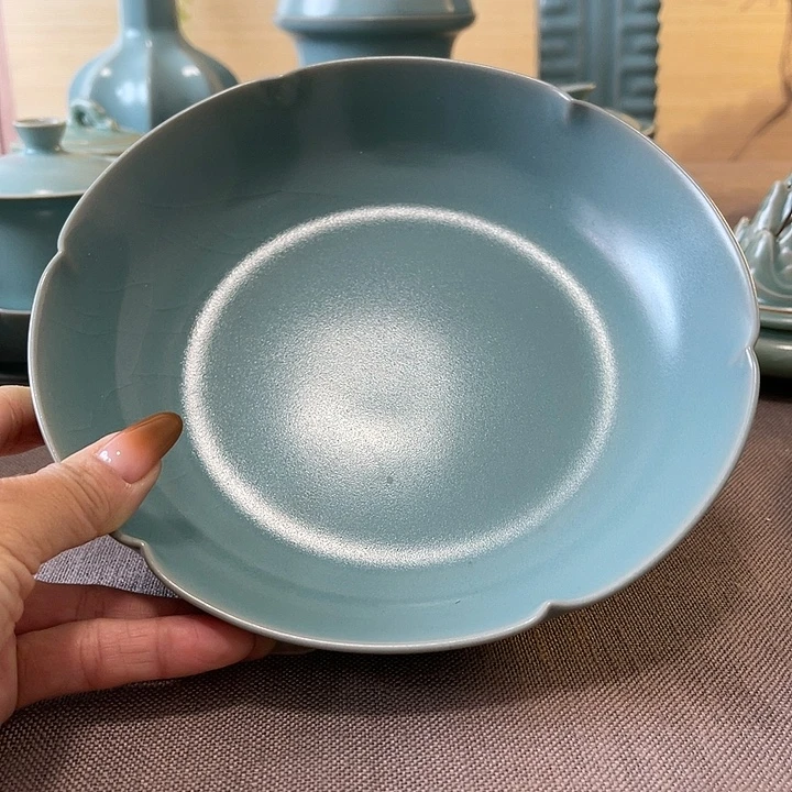 O***O瓷片葵口盘一一一一一一