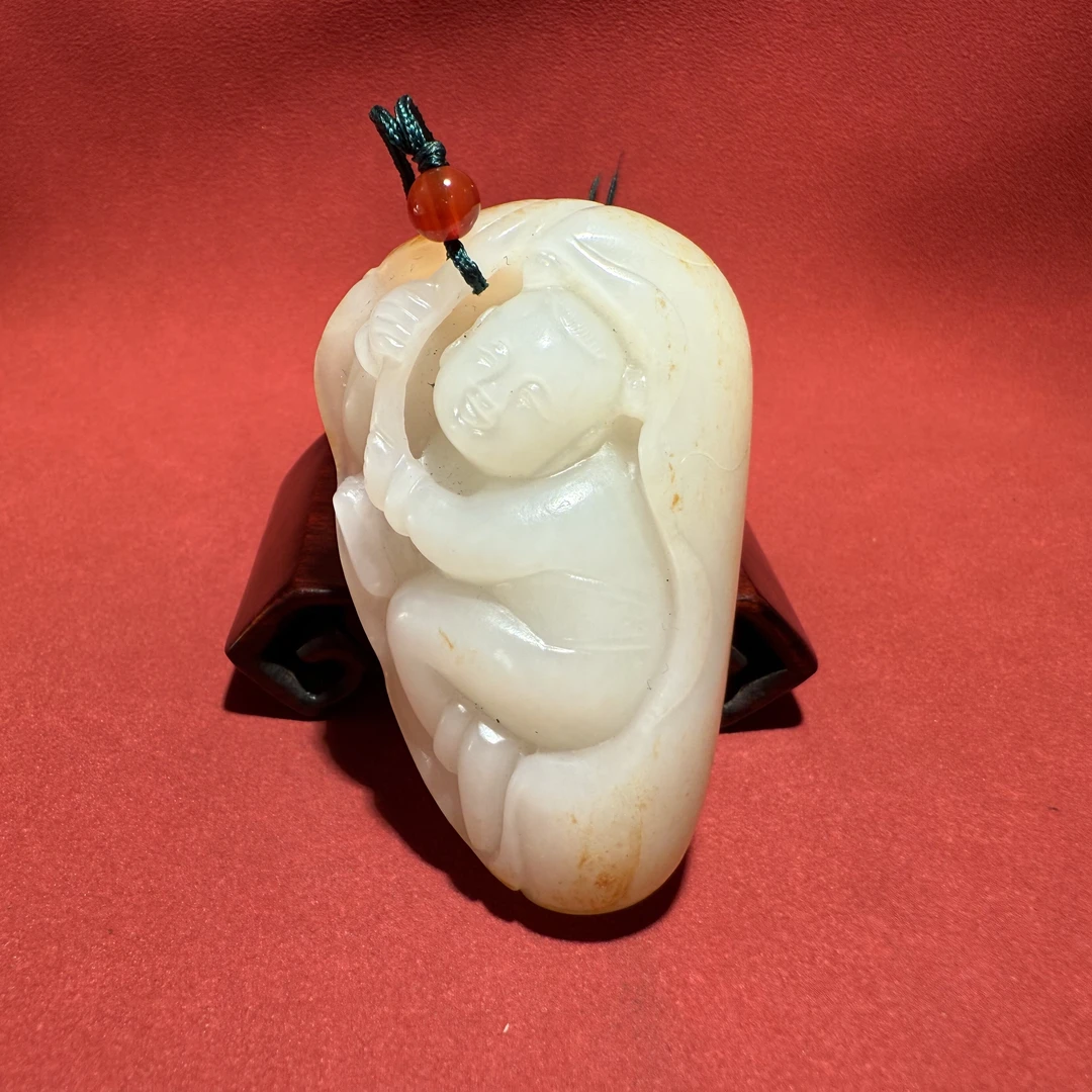 清圆雕童子把件-HBG13993