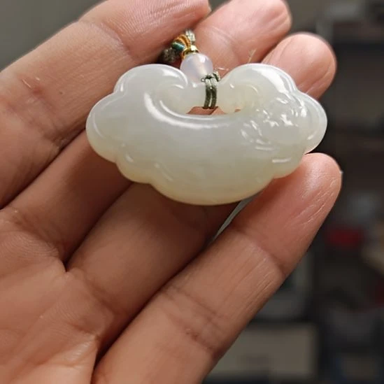 和田玉未镶嵌颈饰大***生