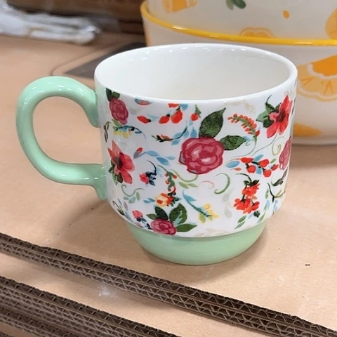 微瑕，不能明火，口径8高度8绿