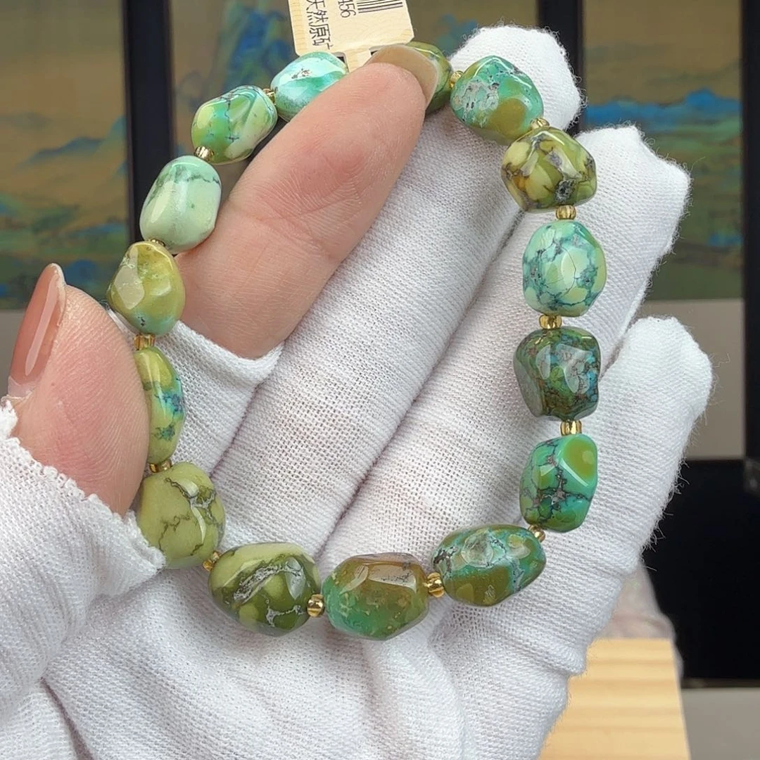 绿松石未镶嵌珠宝奇石