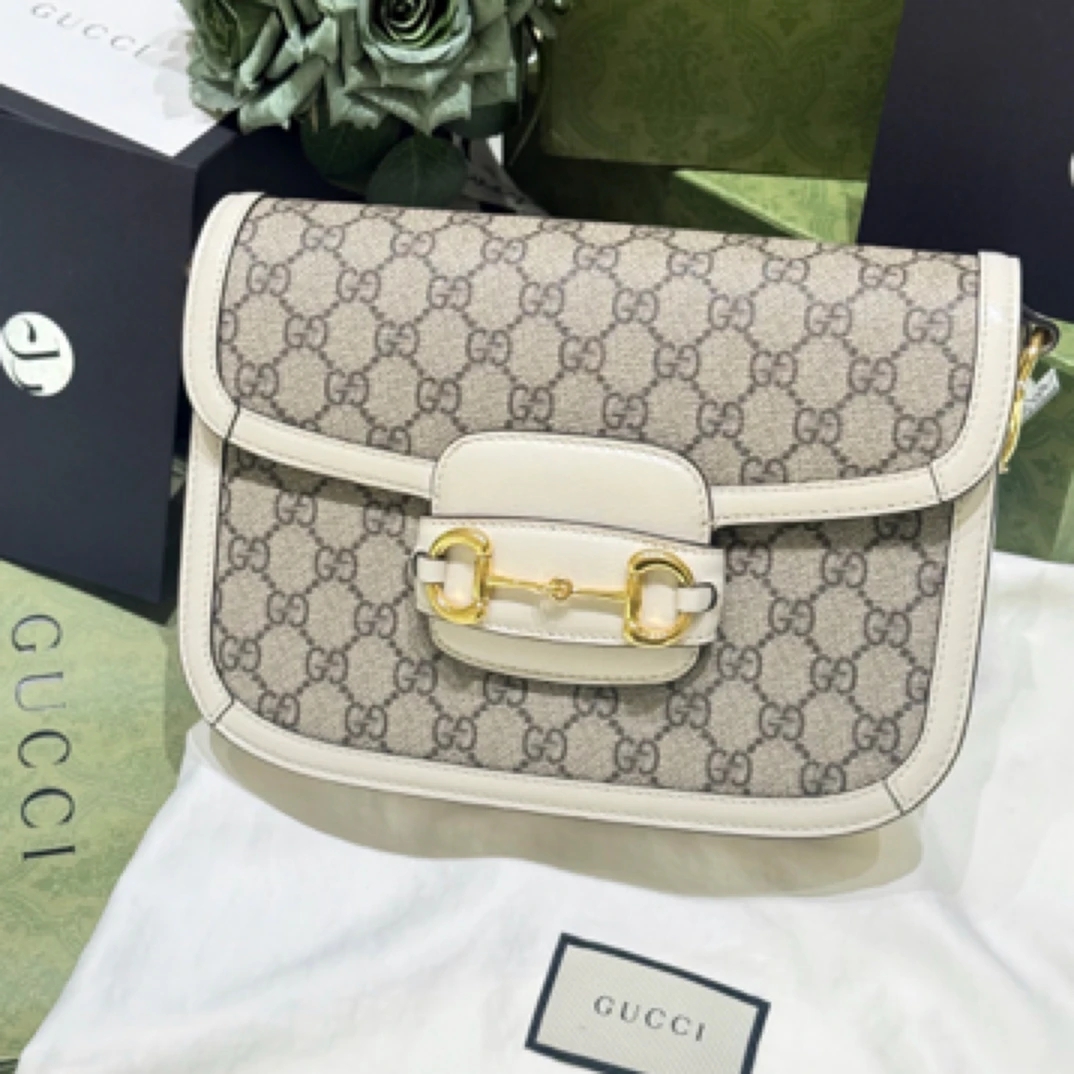 95新 GUCCI/古驰 1955 小号 白/3333