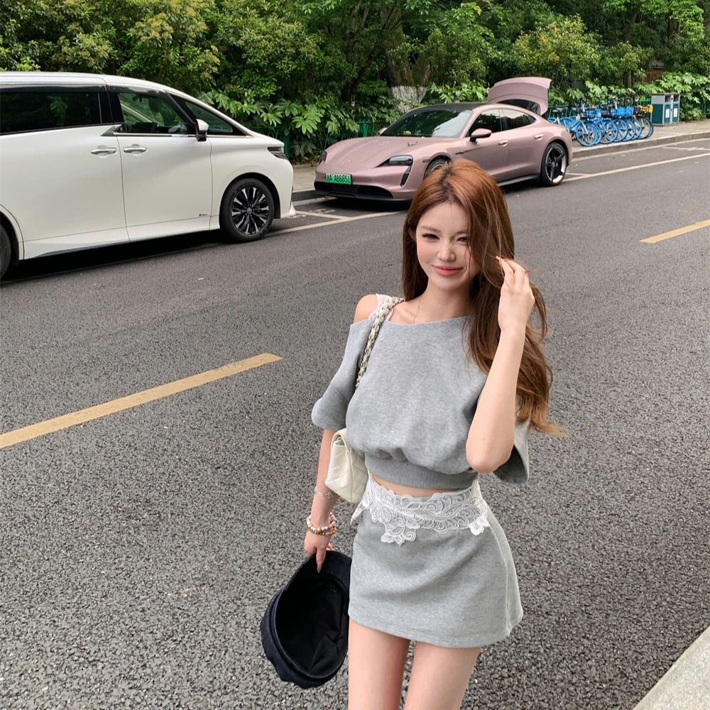 夏日气质休闲穿搭套装女高级感斜肩蕾丝上衣+高腰半身裙裤两件套