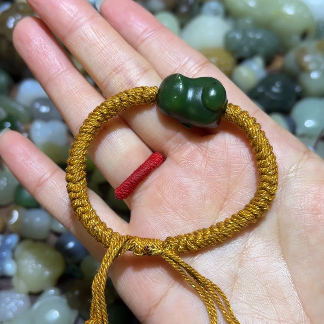 和田玉未镶嵌珠宝半成品