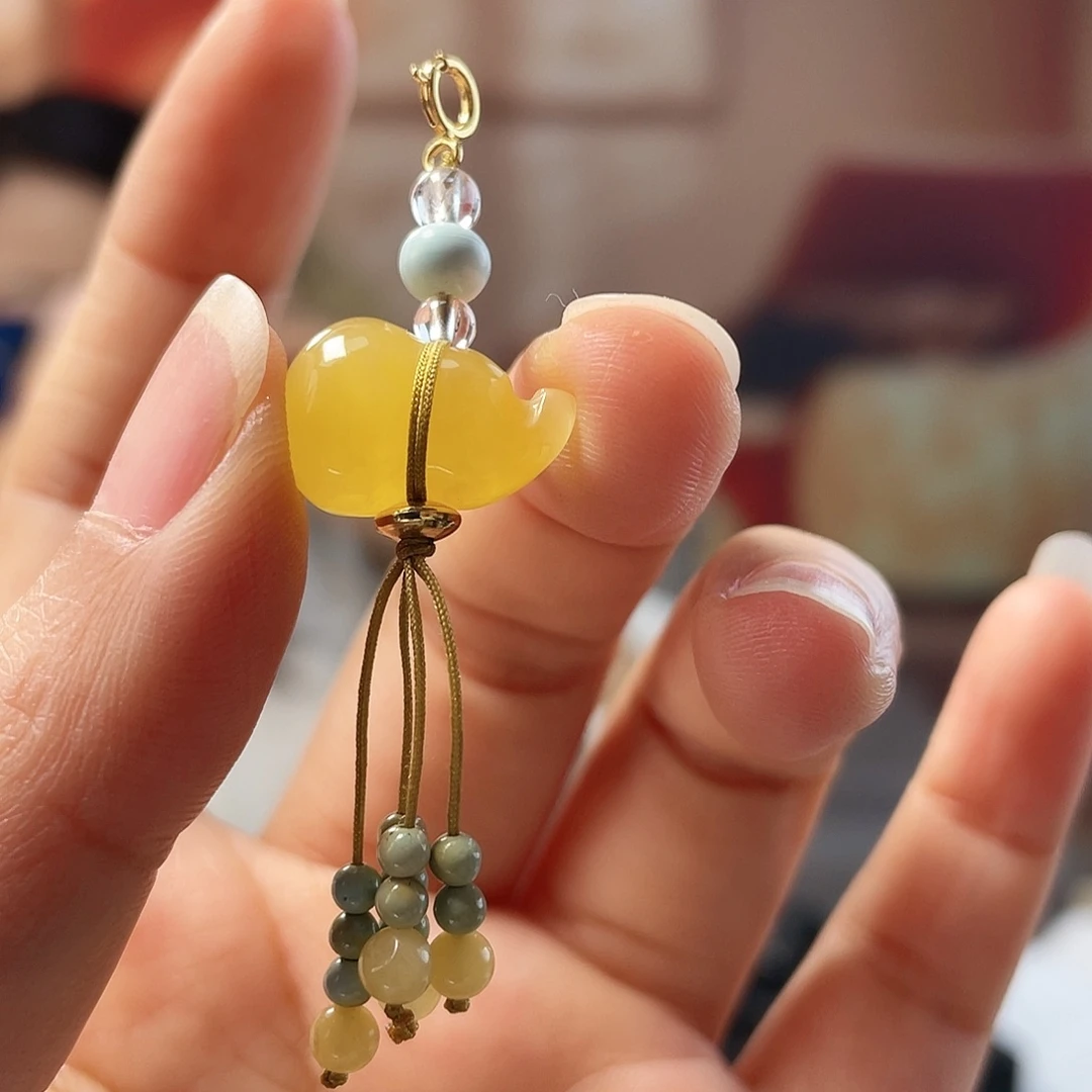 蜜蜡未镶嵌裸石琥珀吊坠