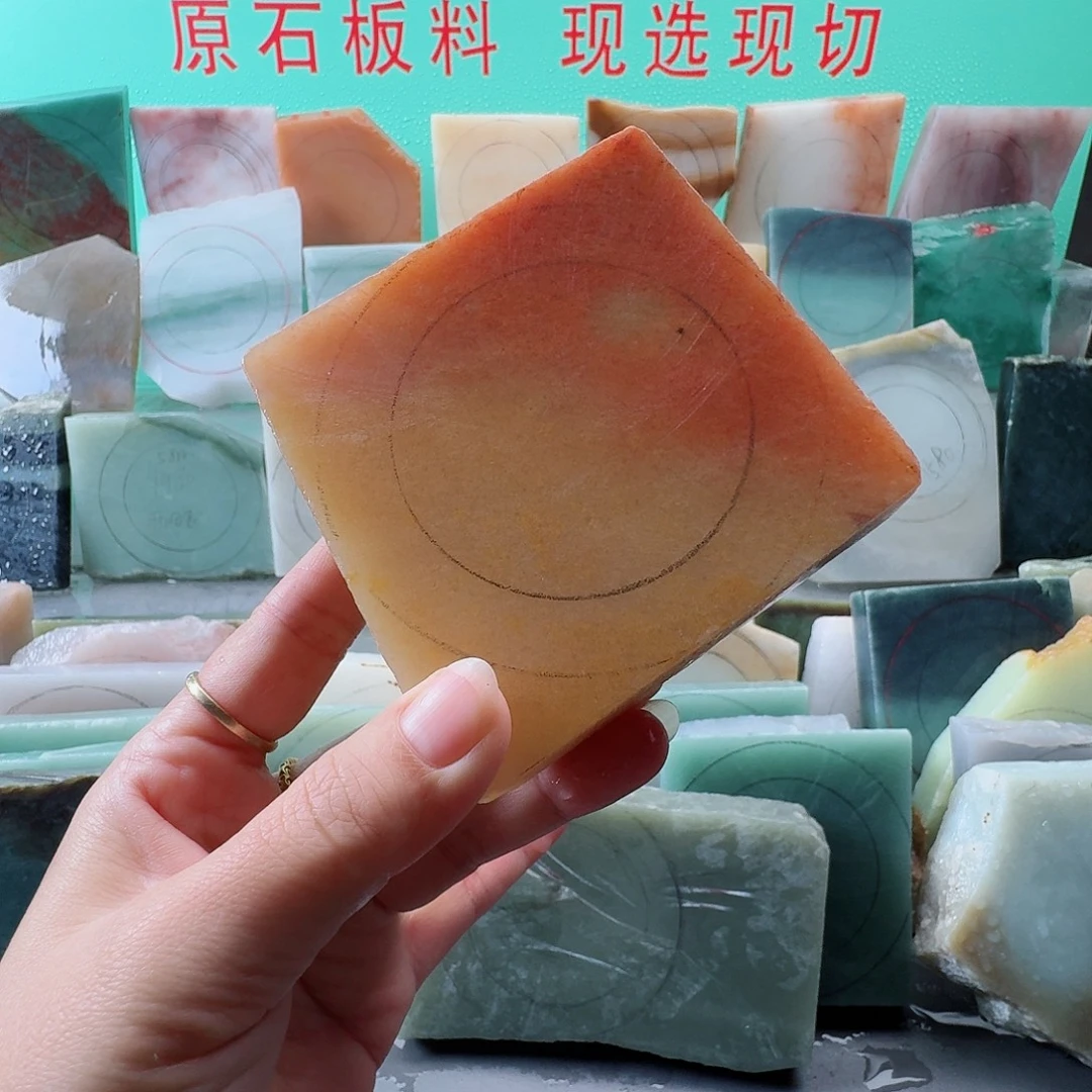 未镶嵌手镯石英质玉（金丝玉）手镯定制