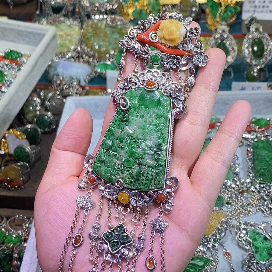 翡翠散珠吊坠炸炸炸炸炸炸炸炸