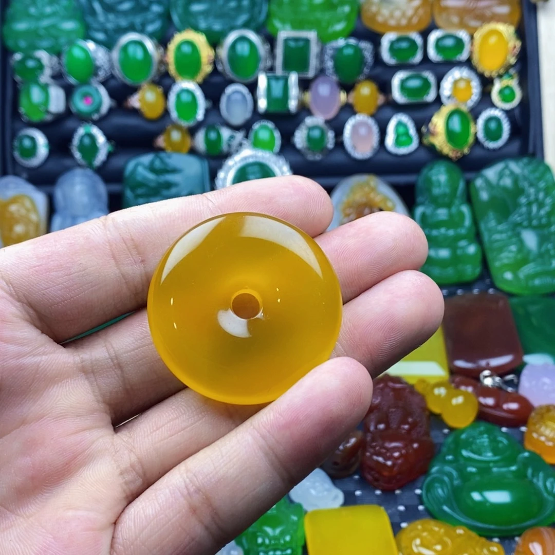 正***哥玛瑙/玉髓未镶嵌颈饰