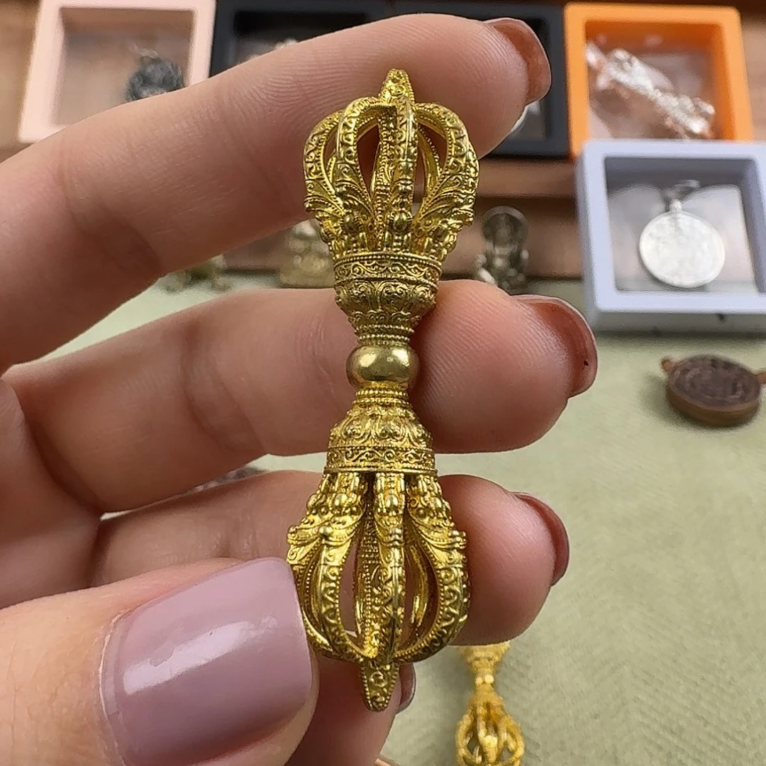 维***生合金类东西真好看真好看