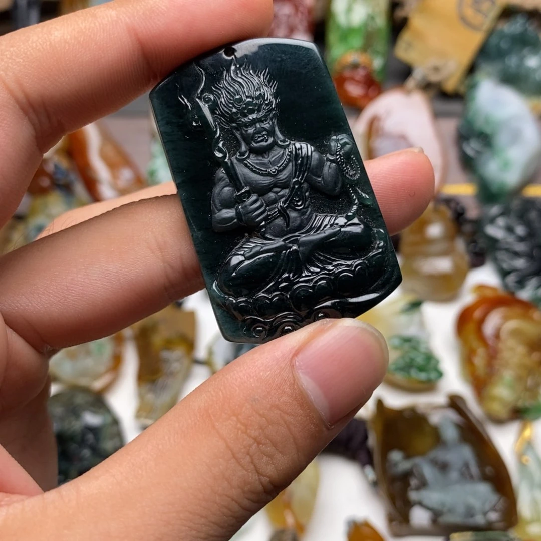 未镶嵌挂件翡翠一